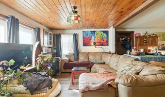 1433 N 116 Rd B, Bristol, VT 05443