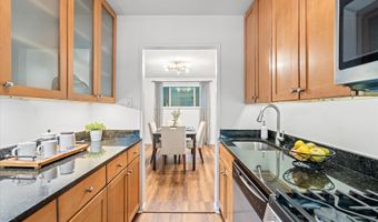 1730 ARLINGTON Blvd 4, Arlington, VA 22209