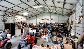 317 Pooshee Plantation Way, Bonneau, SC 29431