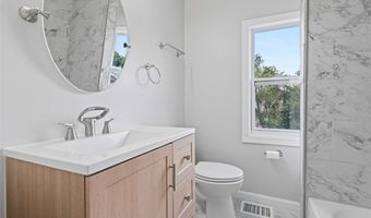 1106 Wade St, Aliquippa, PA 15001
