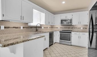 605 Cambridge Dr, Altus, OK 73521