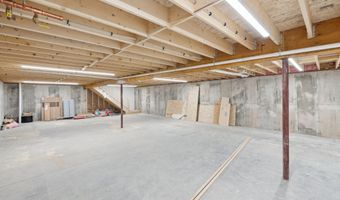 127 Bond Brook Rd, Augusta, ME 04330