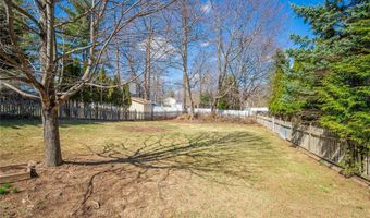 45 Cragmere Rd, Airmont, NY 10901