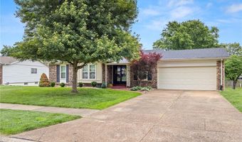 894 Napoli Dr, Ballwin, MO 63021