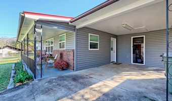 60 Tarrent St, Andrews, NC 28901