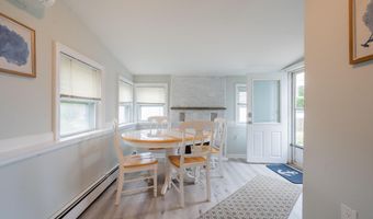 4 Washington Ave 4, Avon By The Sea, NJ 07717
