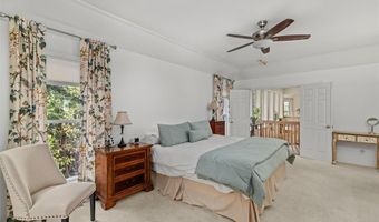 915 Timber Glen Ln, Ballwin, MO 63021