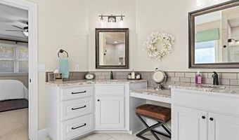 2805 Kingston Ct, Bartlesville, OK 74006