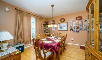 37 Hannah Lee Rd, Barnegat, NJ 08005