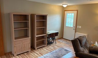 2200 Eunice Dr, Albert Lea, MN 56007