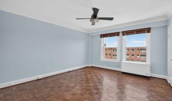 4000 CATHEDRAL Ave NW 842B, Washington, DC 20016