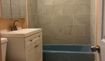 101 Jacobs St, Bristol, CT 06010