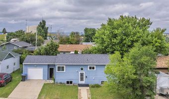 1814 12th Ave, Belle Fourche, SD 57717
