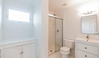 6704 BUTTERMERE Ln, Bethesda, MD 20817