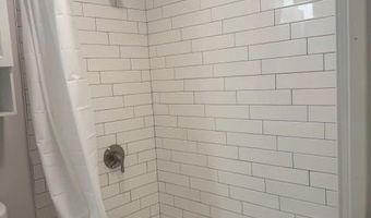 65 Oaklawn Ave 75-114, Cranston, RI 02920