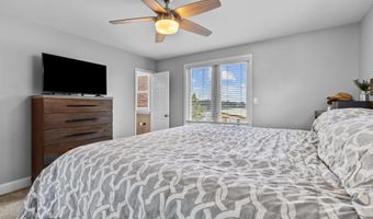7580 BEACH Dr, Pasadena, MD 21122