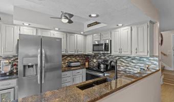 72 Hilltop Dr F, North Providence, RI 02904