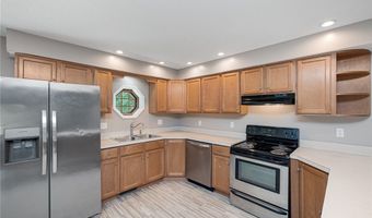 48903-48905 N Ridge Rd, Amherst, OH 44001