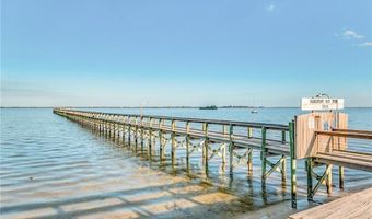 1006 Robin Dr, Barefoot Bay, FL 32976