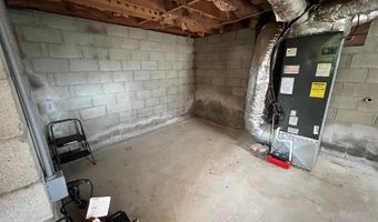 805 Mcrae Rd, Camden, SC 29020