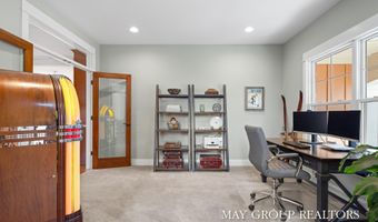 5254 Canyon River Dr NE, Ada, MI 49301