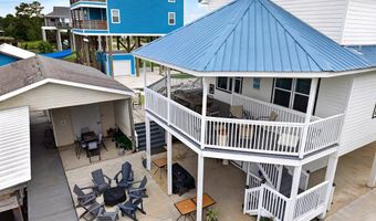 4044 Mindanao St, Bay St. Louis, MS 39520