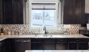 6560 E Crown Cres, Ammon, ID 83406