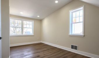706 Augustine Rd, Atlantic City, NJ 08401