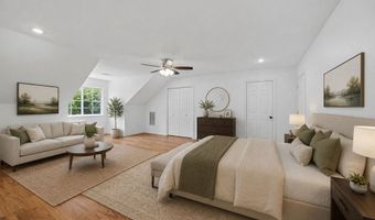 2201 SW Juniper Ave, Bentonville, AR 72713