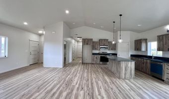 1180 Alpine Ave, Chubbuck, ID 83202