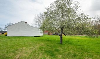 26 Barnum Rd, Danbury, CT 06811