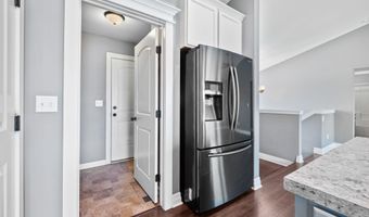 2018 E Clover Ct, Andover, KS 67002