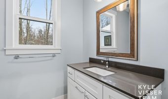 7787 S Gracemoor Ct SE, Alto, MI 49302