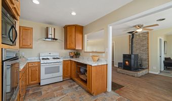 363 JJ Rd, Chugwater, WY 82210