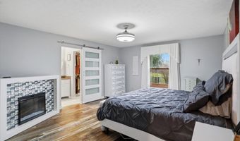 8612 Lockwood Pl, Indianapolis, IN 46217