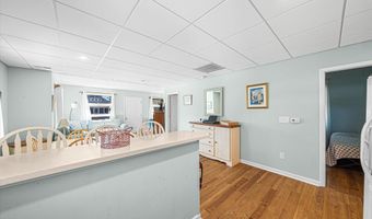 211 23rd St, Avalon, NJ 08202