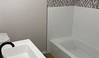 2600 Woodland, Ada, OK 74820