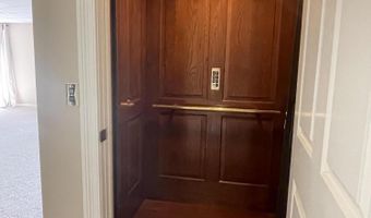 998 Eagle Ave, Ann Arbor, MI 48103
