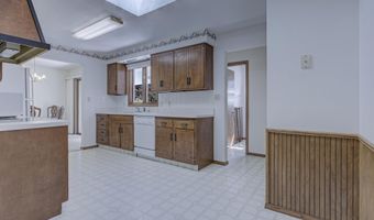 1016 E MARNIE Ln, Appleton, WI 54911