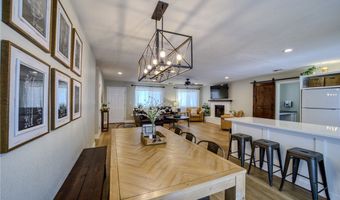 808 Park Crest Dr, Bullhead City, AZ 86429