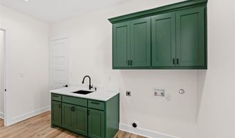 1370 County Road 1660, Alba, TX 75410