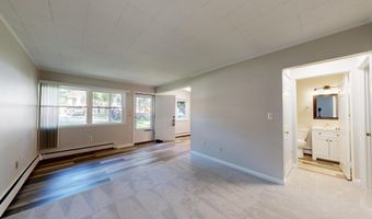 124 Allen Dr 1, Ann Arbor, MI 48103