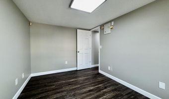 4 Green St, Athens, TN 37303