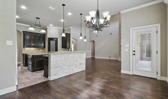 209 Ellis Creek Dr, Weatherford, TX 76085