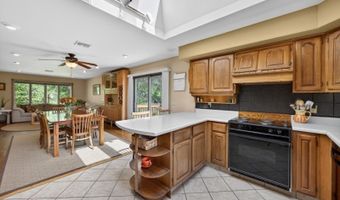7 Sheba Dr, Alloway, NJ 07461