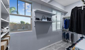 1895 E CRESCENT Way, Chandler, AZ 85249