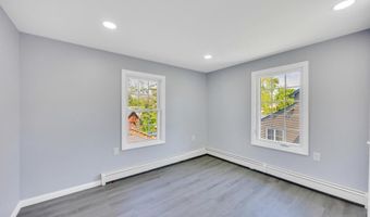 19 William St, Amityville, NY 11701