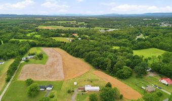 1275 Redfields Rd, Appomattox, VA 24522