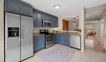 8624 VENOY Ct, Alexandria, VA 22309