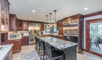 6520 Castle Knoll Ct, Indianapolis, IN 46250